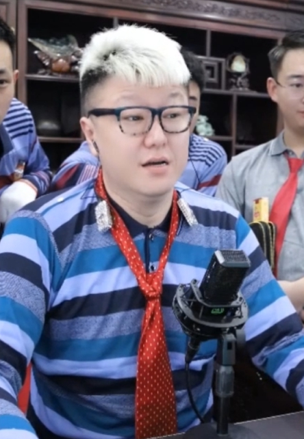 大佛为搞笑豁出去了！