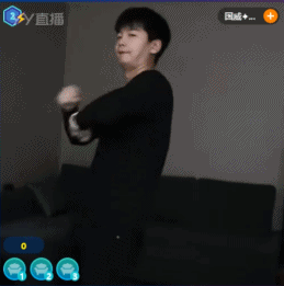 牛姐赞助看节目，六大妖精跳舞！