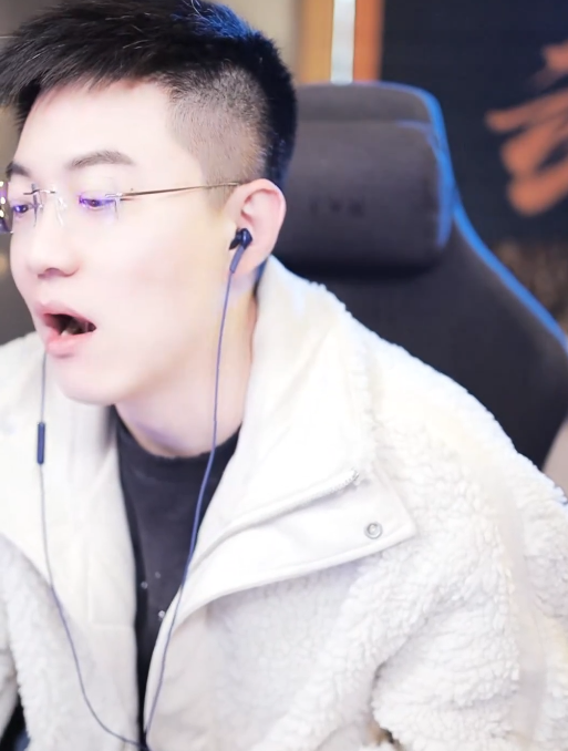 不是心悦粉，都是黑粉带年度节奏