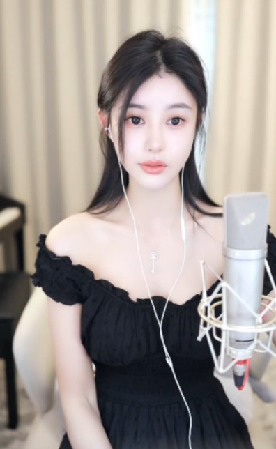 兰梦莎被20岁小男生搭讪