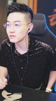 玄律：我还一直当阿哲为好哥哥