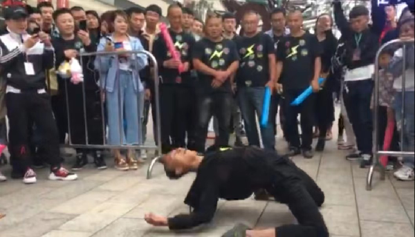 山庄出事兜走了，乳山八怪回忆杀