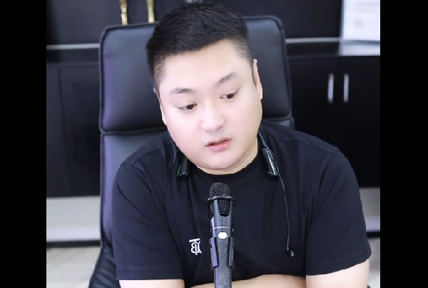 老李约王冕与神豪一起过春节