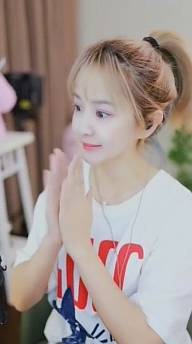 压力大，文儿能否圆梦女歌？