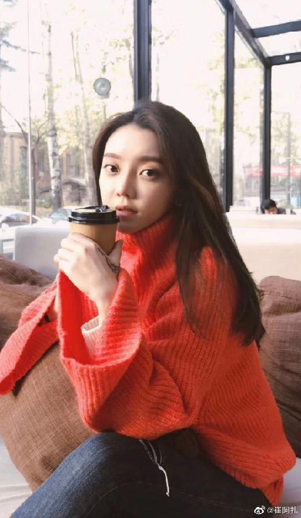 23年!崔阿扎晒童年萌照庆. - 歪阅