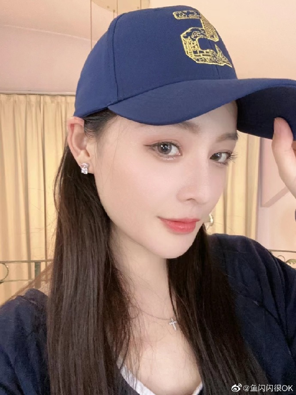 鱼闪闪收到亚特兰蒂斯纪念礼物！