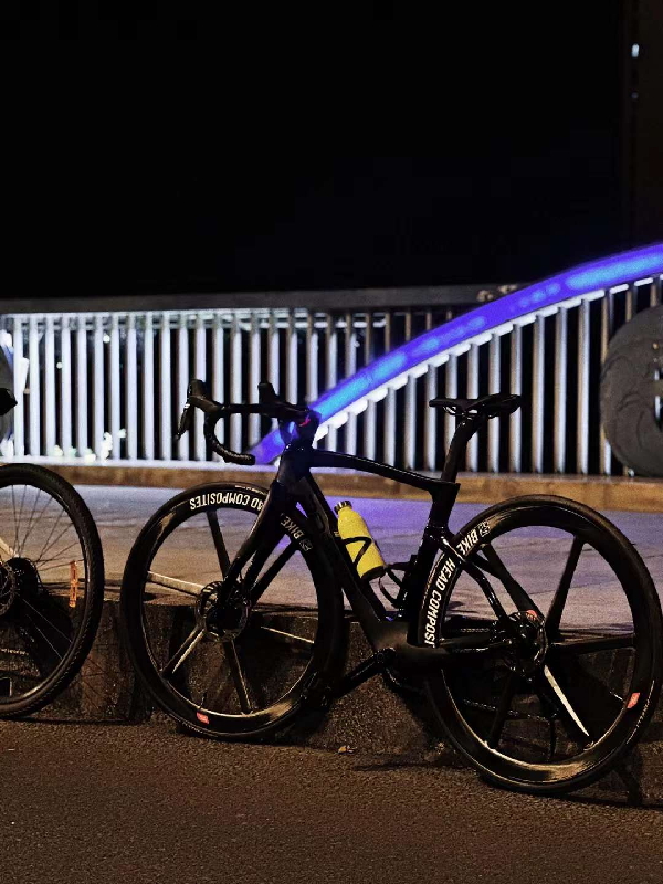 囧囧丸再提顶级豪车，帅酷飒！