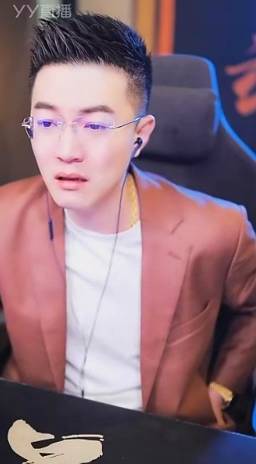 我是哲家军捧起来的，但我对得起