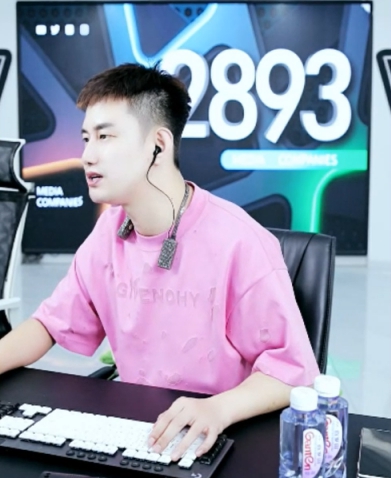 阿哲谈为何解散师门