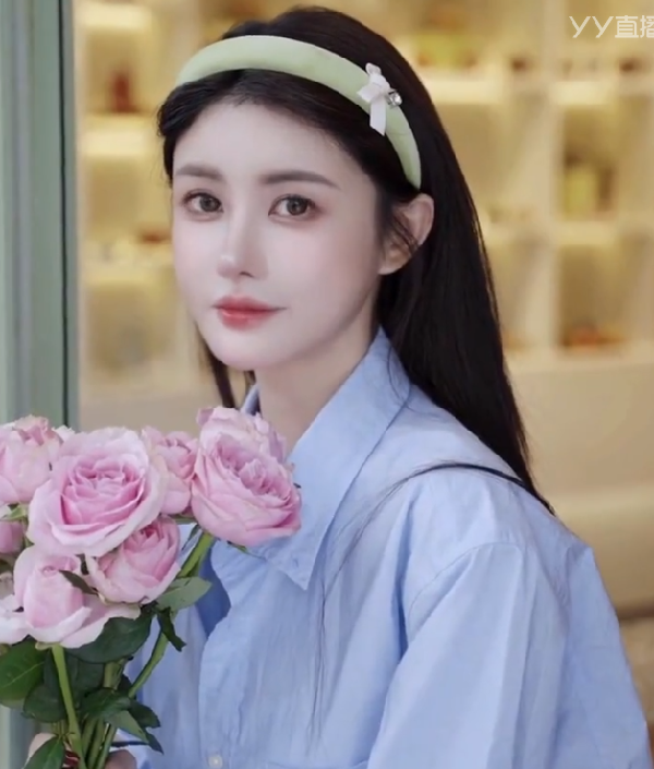 1.2亿票！兰梦莎获YY巅峰最强TOP