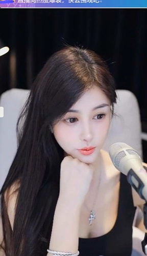 兰梦莎改口喊0哥为老公