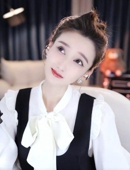 小nono也有歌手梦,醒了.