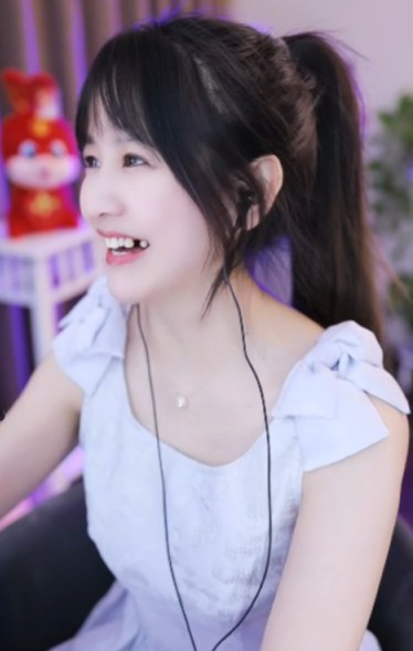 文儿感慨,今年没收到压岁钱