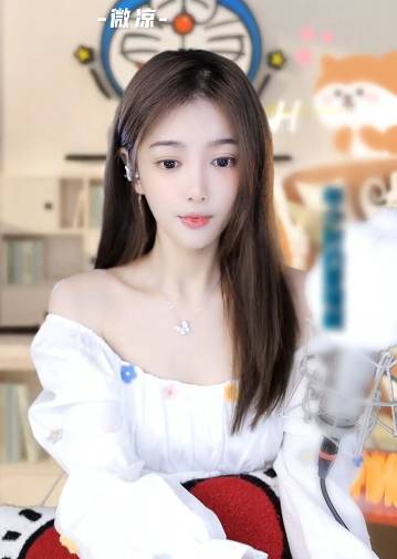 两大超级电母对决400万票