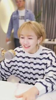 951 一哥一姐线下相聚！