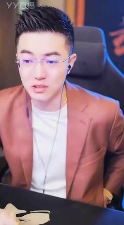 玄律否认背后挑拨阿哲与老七关系