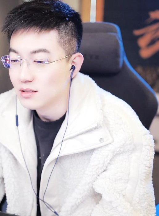 不是心悦粉，都是黑粉带年度节奏