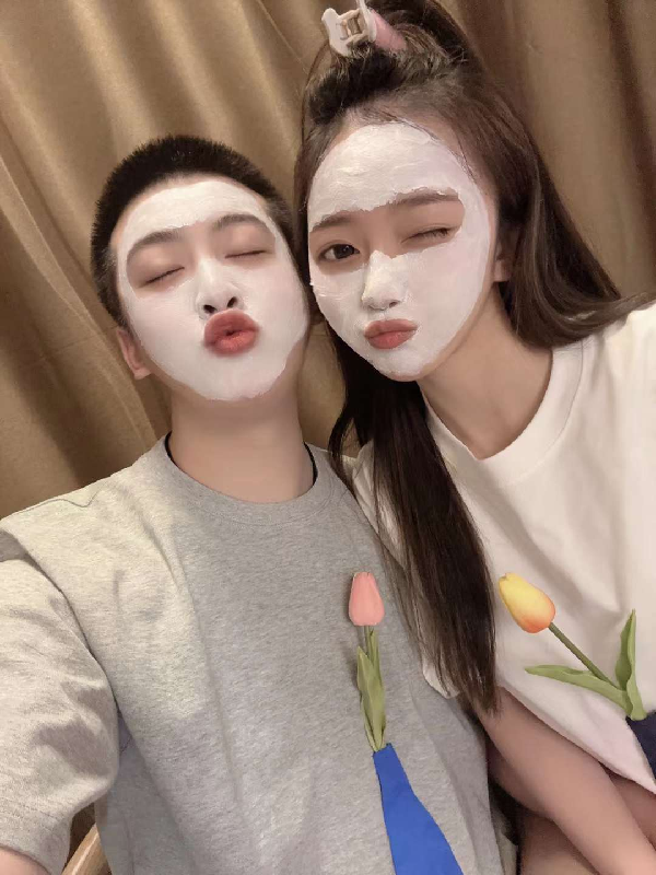 阿阳cc亲上了，真情侣就是甜！