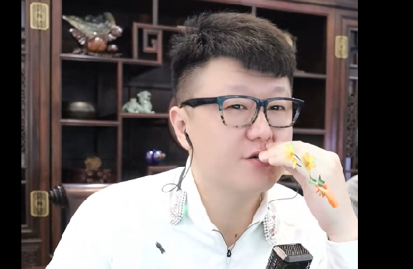 大佛刚回归!神豪大叔秒榜支持