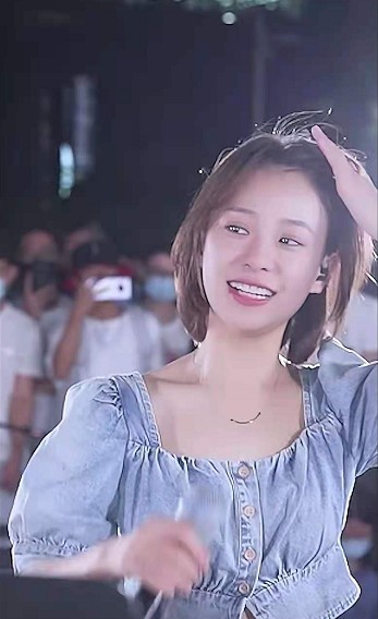 粉丝必看！日系神颜小阿七清纯来袭！