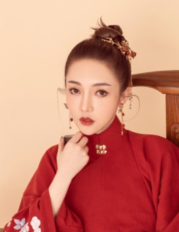 冷哥太专一，皆呼吁宝宝要珍惜