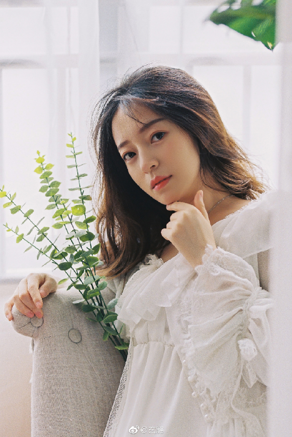 高冷短发女神玄觞生活美照来袭