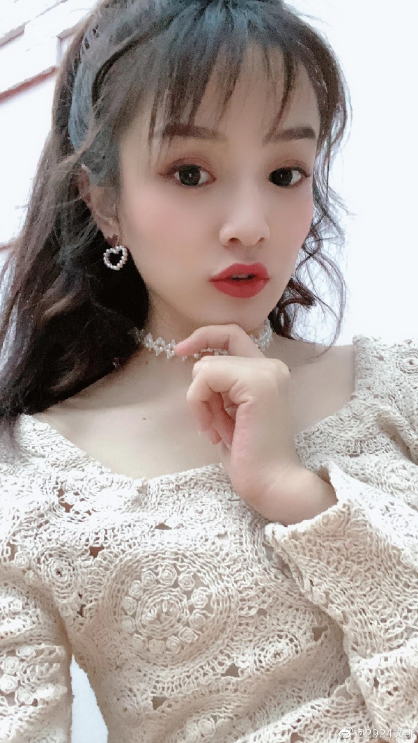 与小眼睛误会？杰哥：这事翻篇了