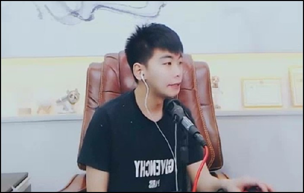 小磊好好播,两年两千万不是问题