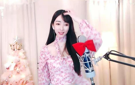 不要错过!杨大爷最新美照分享!