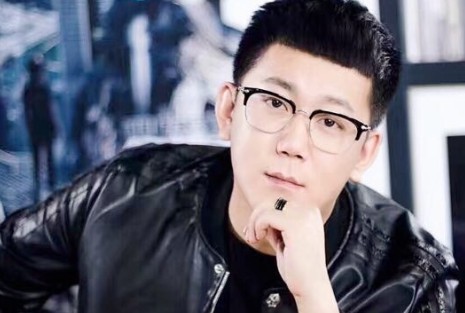 三亚买房？韩雅乐朋友圈晒豪宅照片