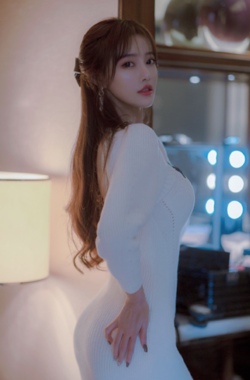 芮甜甜大量写真来袭,千万别眨眼