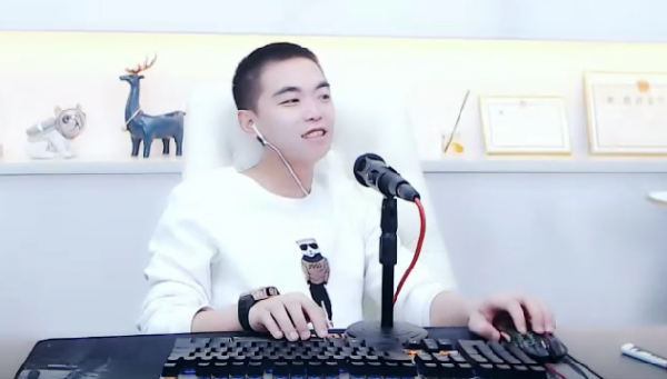赵小磊谈神秘大哥,欲改点播?