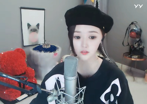 气质女神洛瑶,这颜值能给满分!
