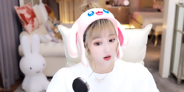 照片被质疑!丸子霸气回怼