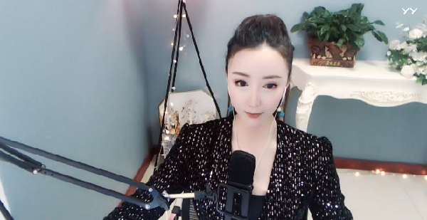 气质女神文静,新造型让人眼前一亮!