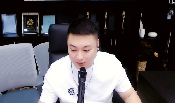 李毕约战!李先生已经告知宝哥
