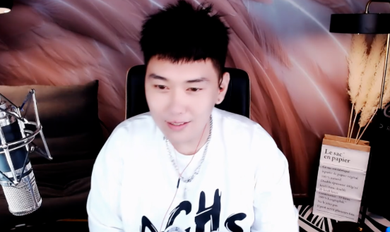 暴瘦！谢小宇回归，粉丝认不出