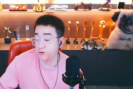 老毕:我已过气,外出怕被揍