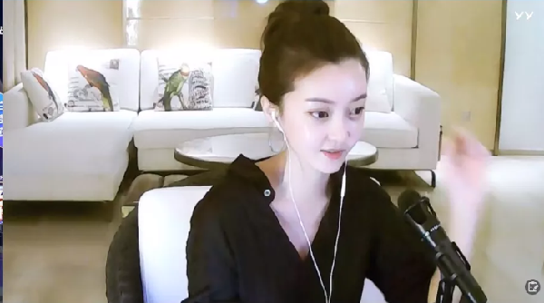 崔阿扎示爱Leo哥!大哥却表示...