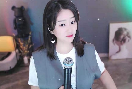 速进收藏!菲儿高清靓丽美照!