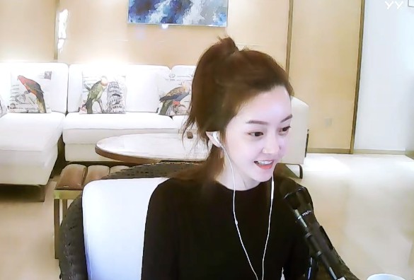 女神崔阿扎,哪个角度都堪称完美