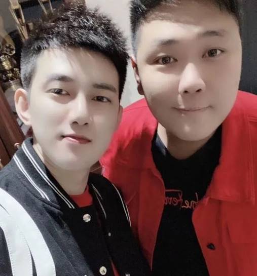 谢小宇朋友圈开皮阿哲回复了