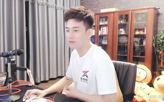 阿哲:谁离开了YY都不会受影响