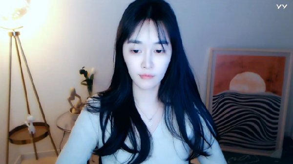 唯美恬静!童琪琪女神气质尽显