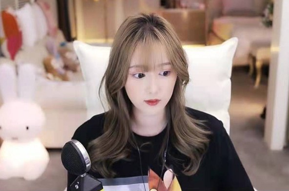 完美女神!囧囧丸绝美容颜惊艳你!