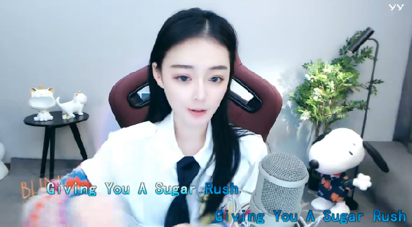 必看!鱼闪闪JK女装靓丽开播