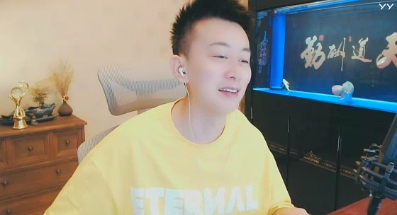 小白龙违约金高达3个亿?