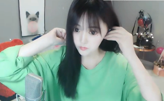 女神洛瑶居家服饰开播,惊艳众人!