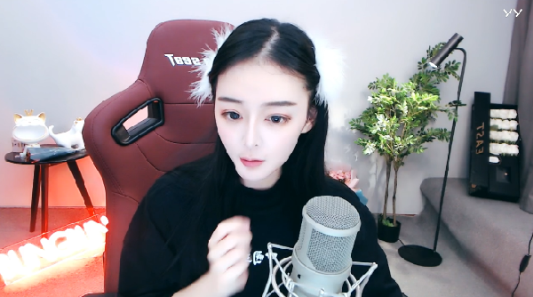 鱼闪闪夜上海穿搭,美到时空错乱