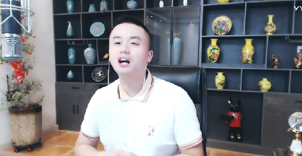 两位神豪现身!齐刷二蛋礼物